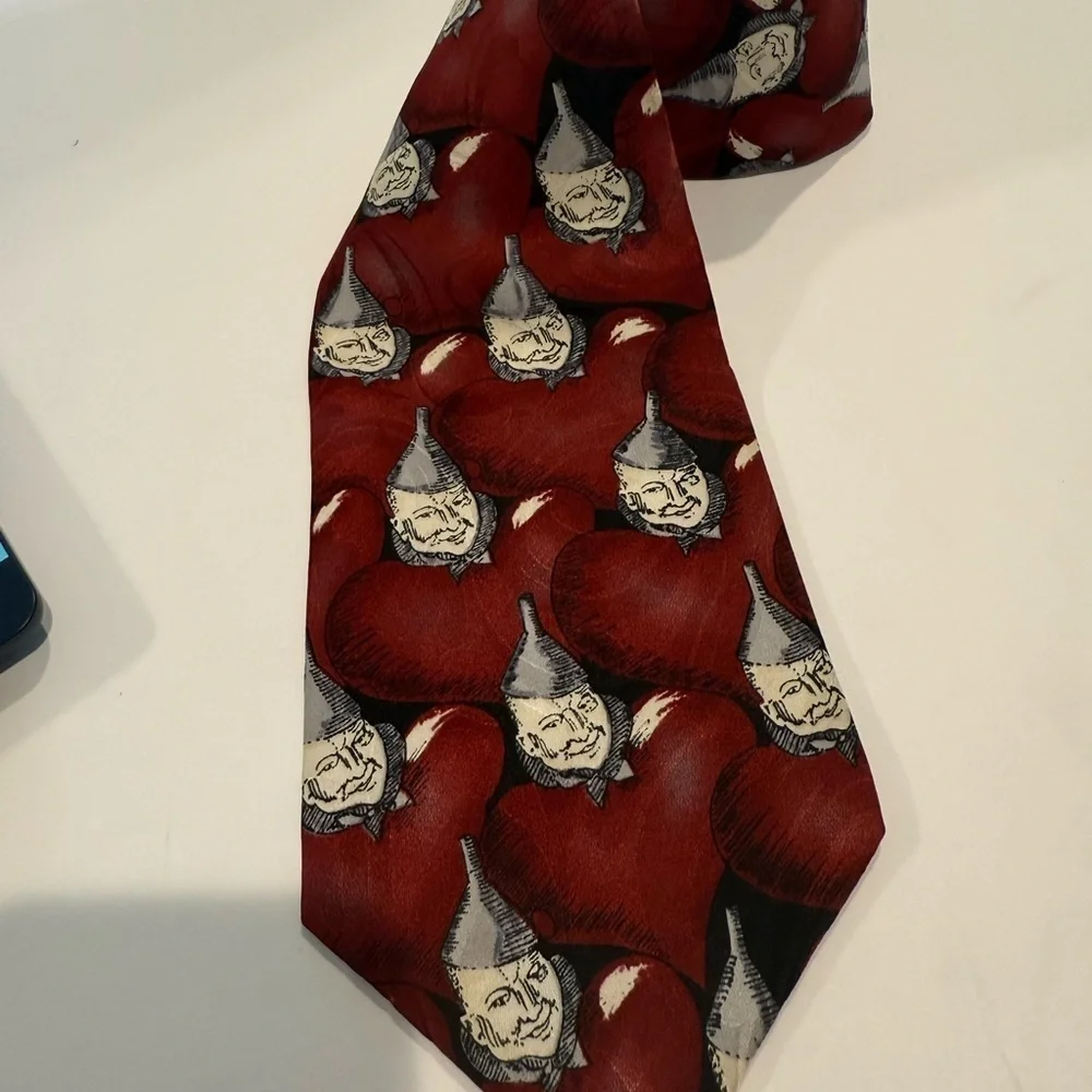 Vintage Wizard of Oz Tin Man red tie